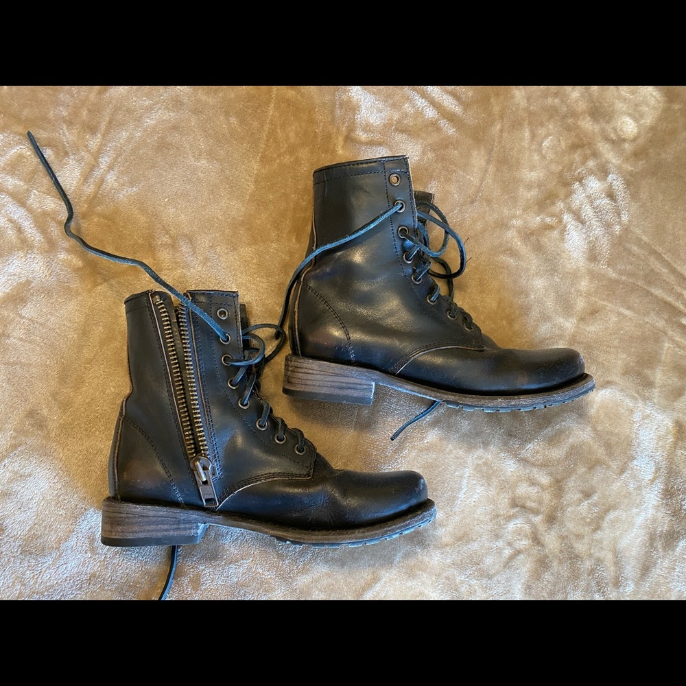 Freebird leather boots size 8